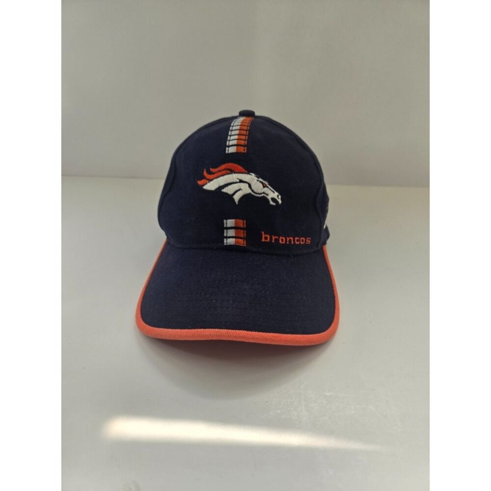 Vintage 90s Denver Broncos Hat Logo Athletic NFL Pro Line Strapback Cap Navy